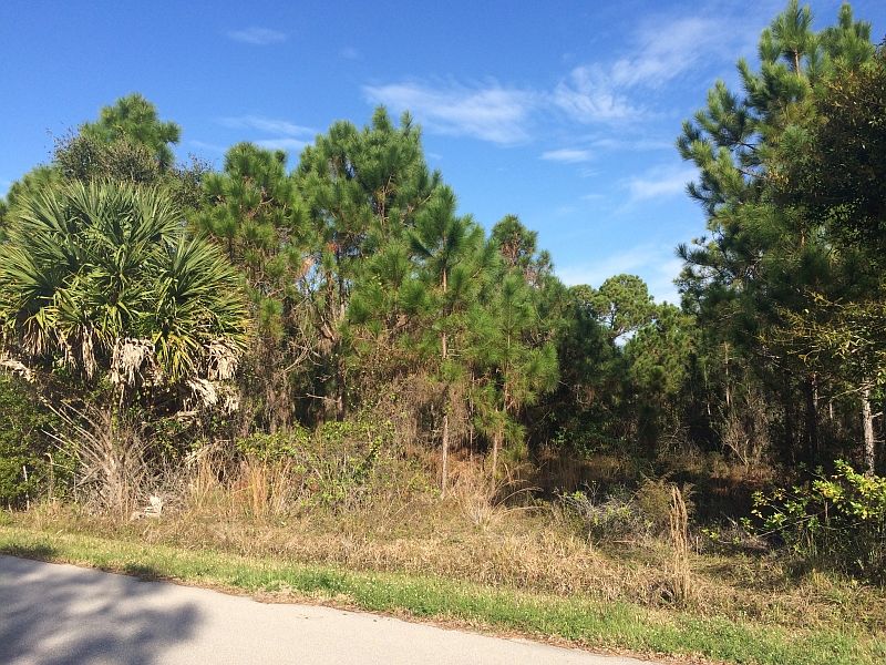 1st image of 27370 Corinthian Dr
