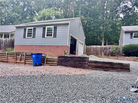 5th image of 2109 Autumn Oaks Ln