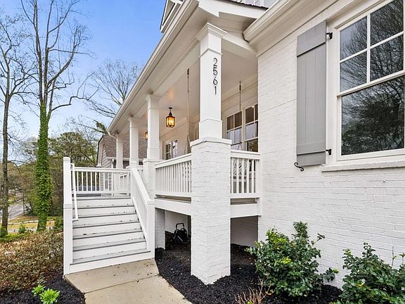 2nd image of 2561 Thompson Rd NE