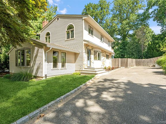 4th image of 16 Westview Road