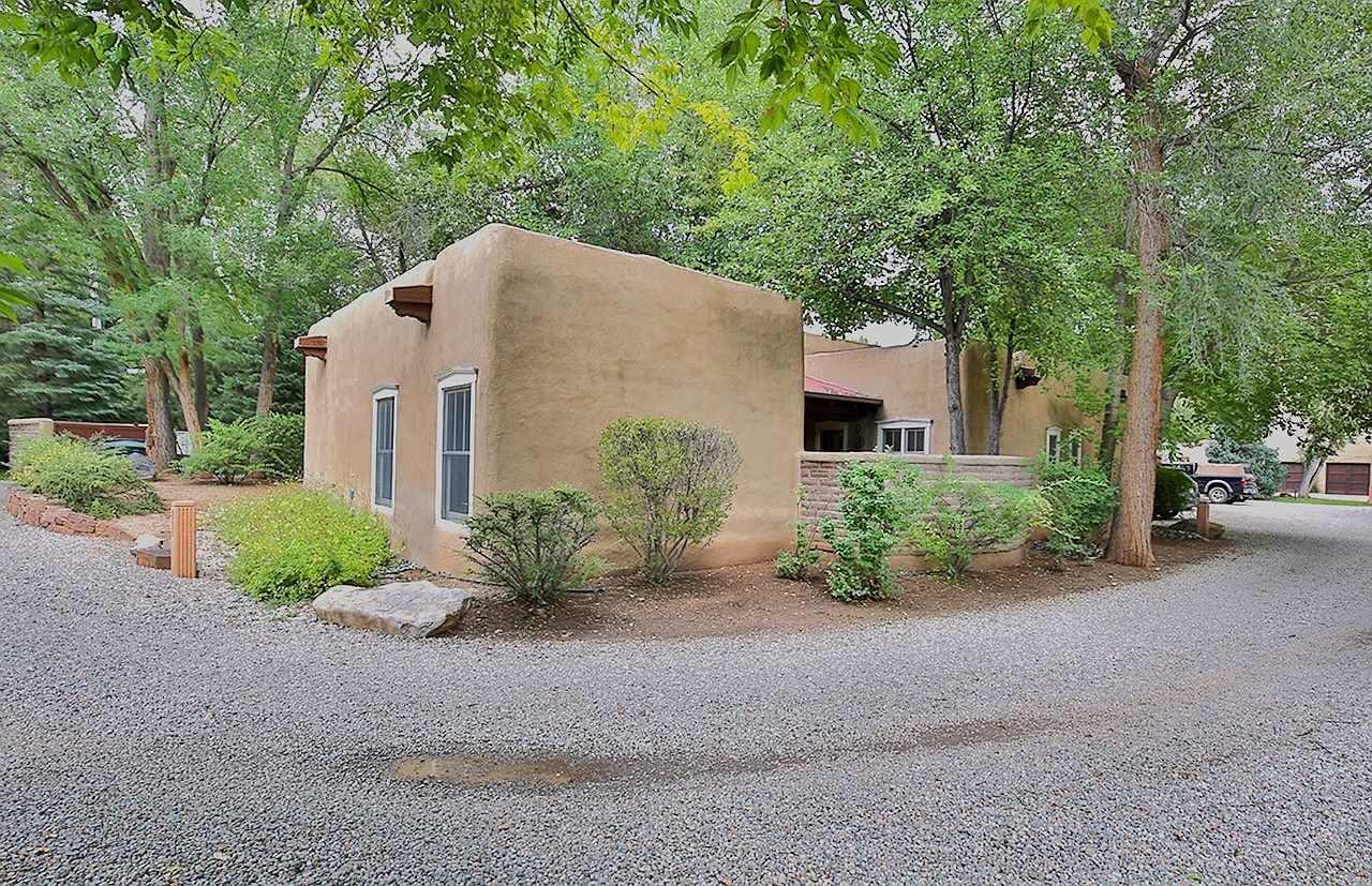 205 Upper Ranchitos Rd UNIT 4, Taos, NM 87571 | Zillow