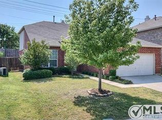 10216 Sourwood Dr, Fort Worth, TX 76244