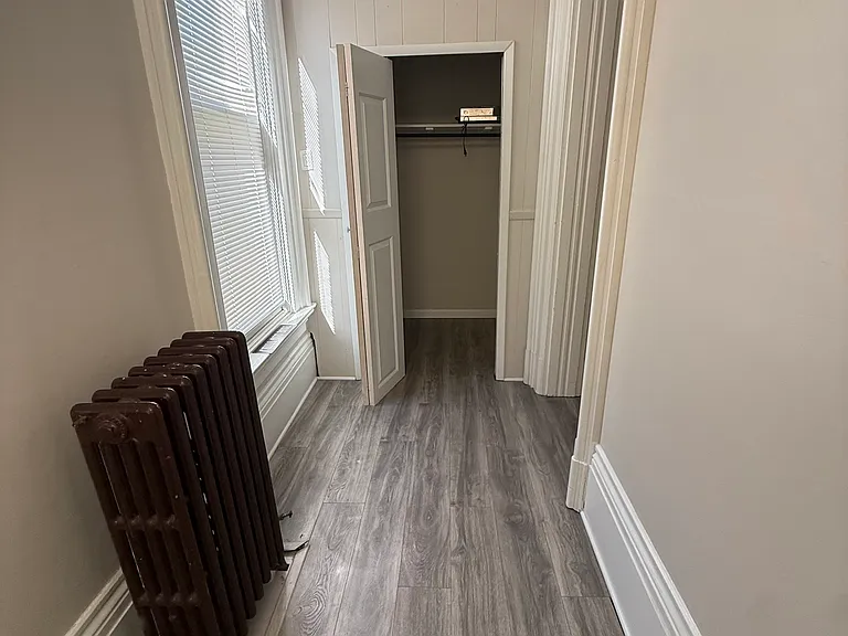 Scott St — Photo 2
