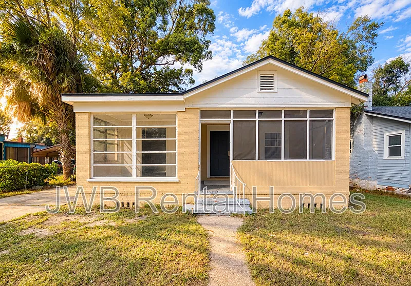 437 Demper Dr