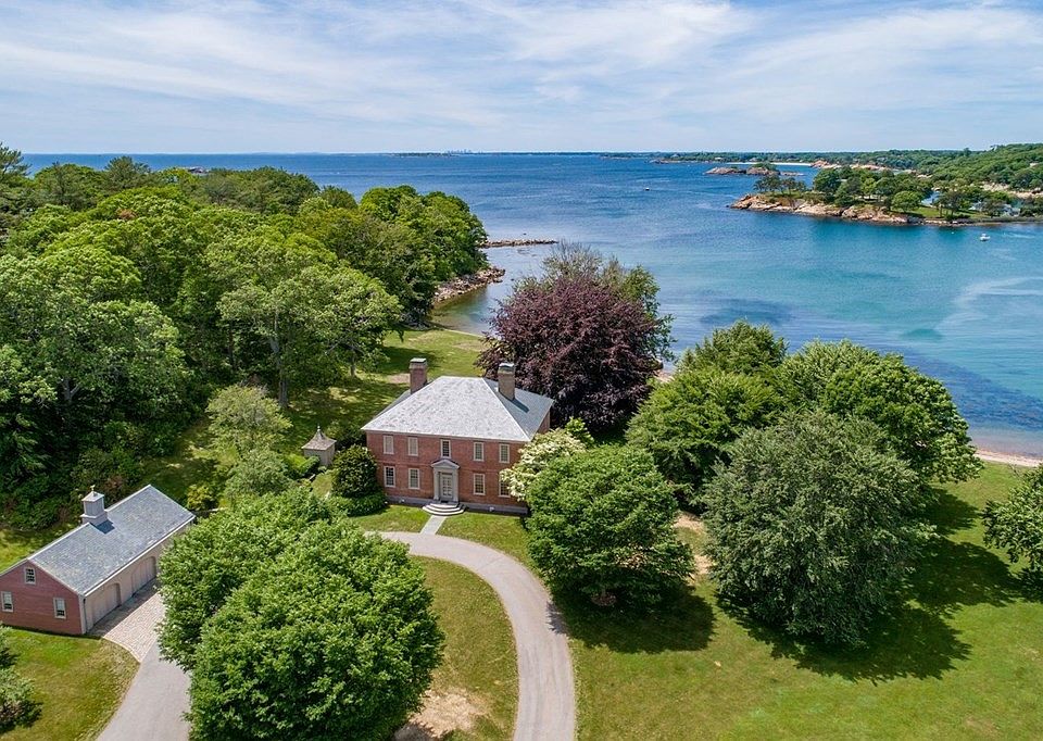 9 & 11 Coolidge Poin, Manchester, MA 01944 | Zillow