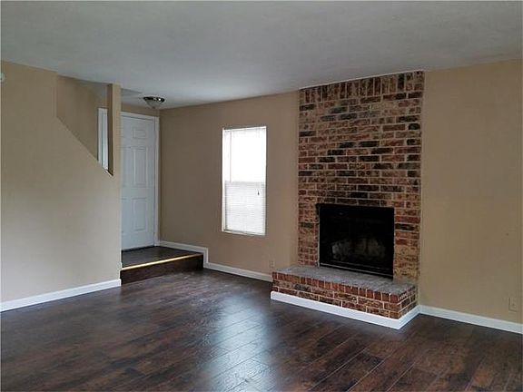 3rd image of 9504 Bear Paw Trl APT B