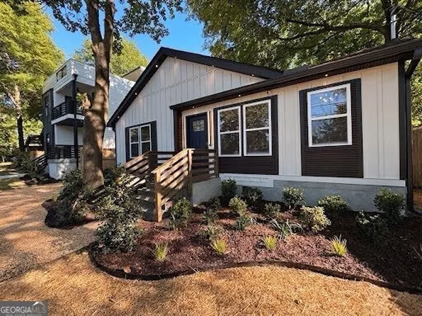 724 Bellemeade Ave NW, Atlanta, GA 30318