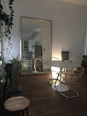 Rented by Grand & Co. | media 2