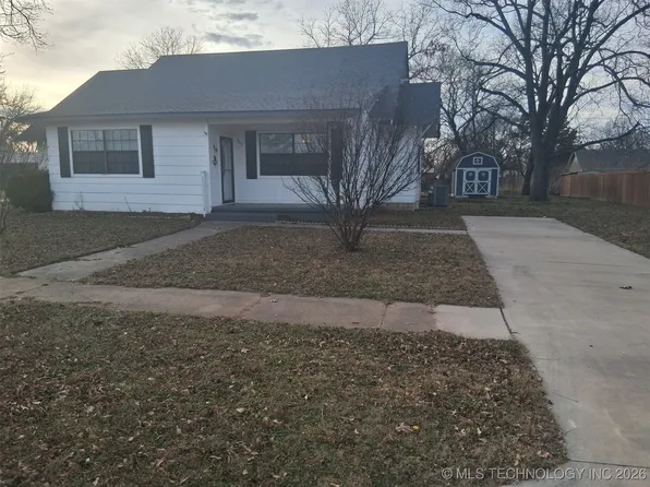 309 S Byrd St, Coalgate, OK 74538