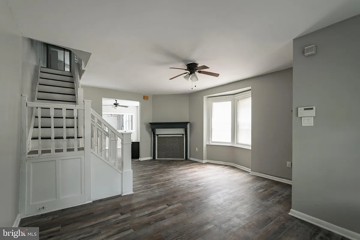 Building Photo - 50 E Tulpehocken St