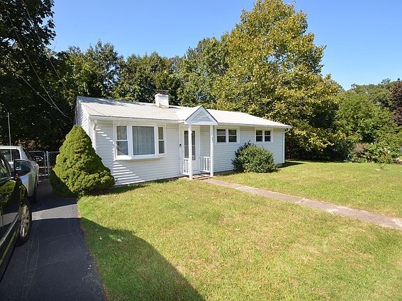 2nd image of 27 Ewald Ave