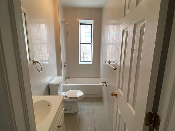 2nd image of 275 W 144th St APT 24