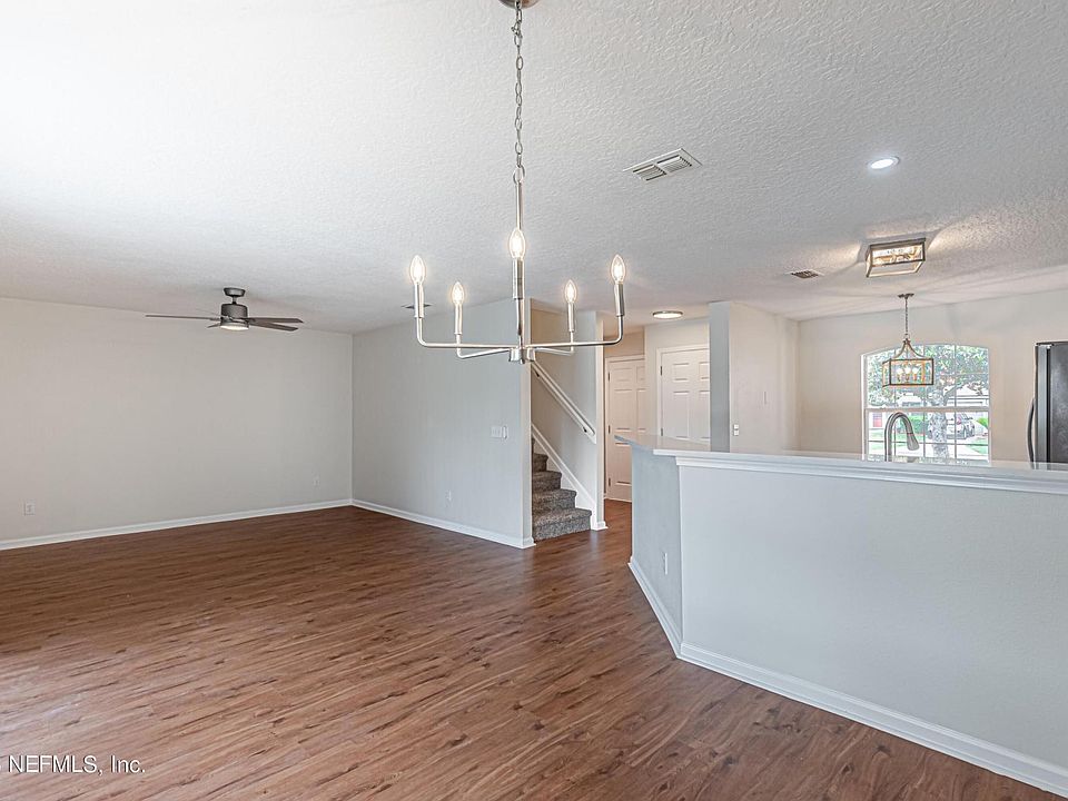 1st image of 2315 Wood Hollow Ln #C