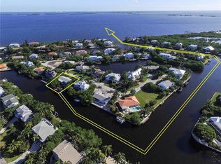 1747 Jewel Box Dr, Sanibel, FL 33957