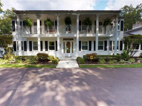 1007 Wentworth Ave, Holland, OH 43528