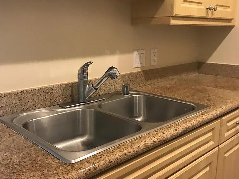 2409 Watermarke Pl — Photo 2