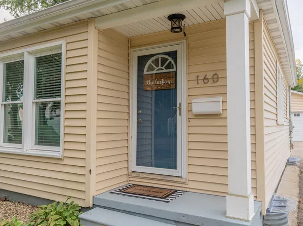 160 Terrace Dr, Waterloo, IA 50702