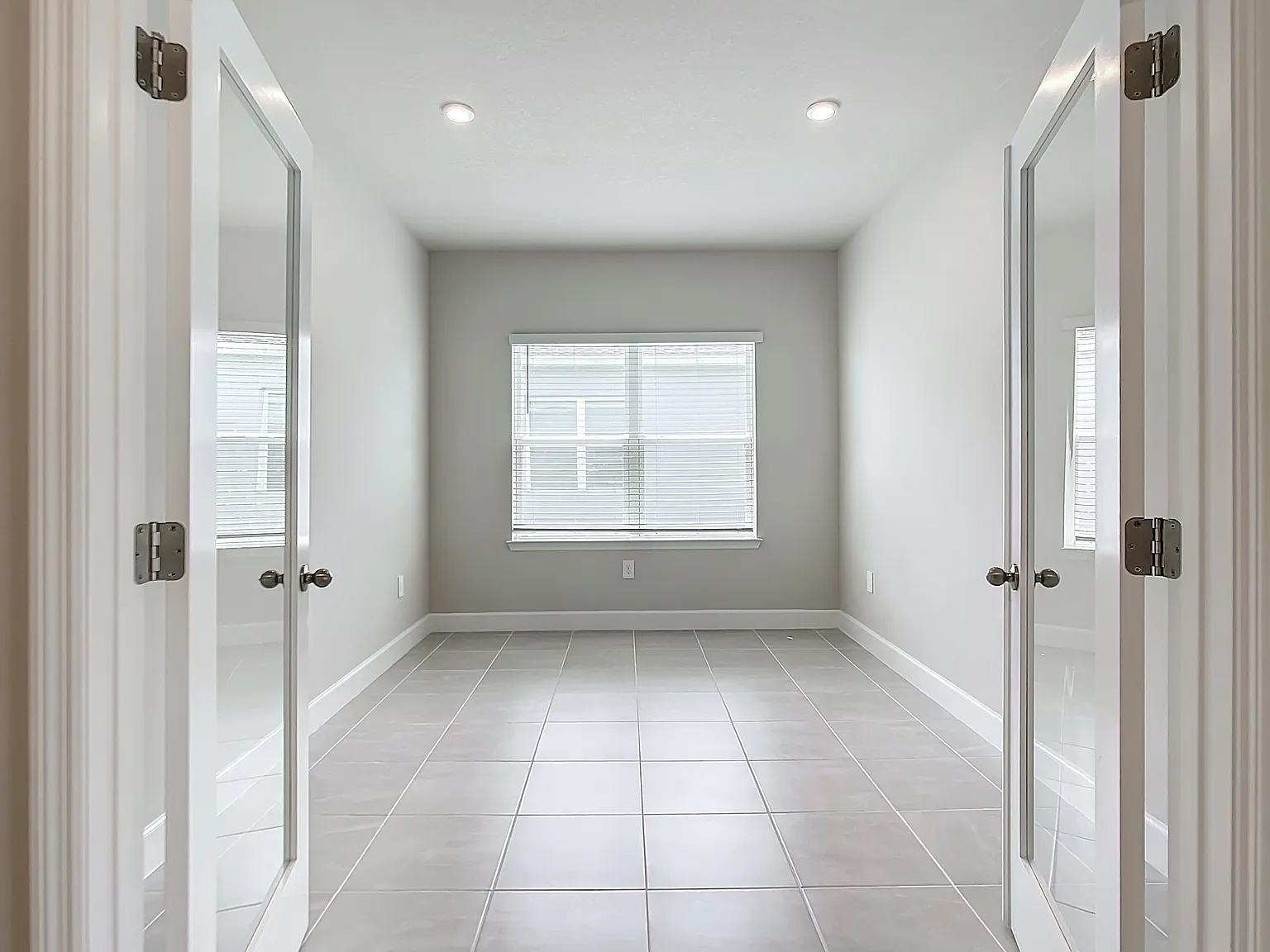 4 bed, 2550 sqft, $2,750 — Photo 4