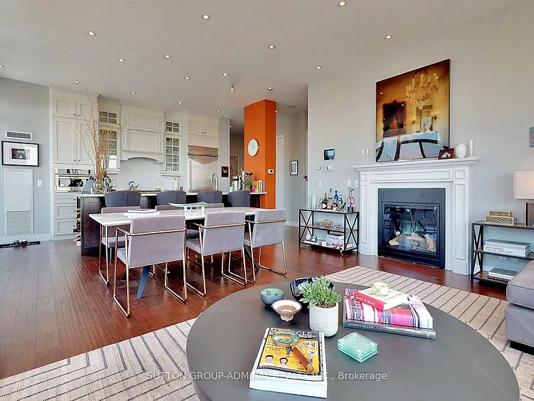 825 Church St #Penthouse 401 — Photo 3