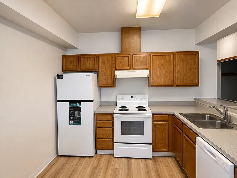 2315 N Lombard St #2 — Photo 4