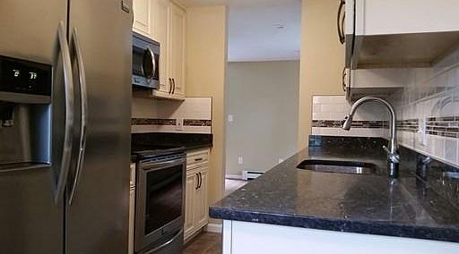 2nd image of 657 Twin Lakes Dr