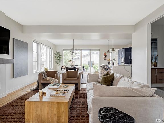 4th image of 655 S Clarkson Street