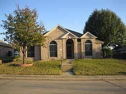 1st image of 319 Julian Dr