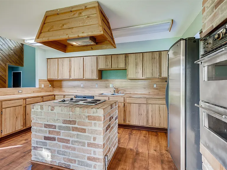 946 Mesa Terrace Dr — Photo 8