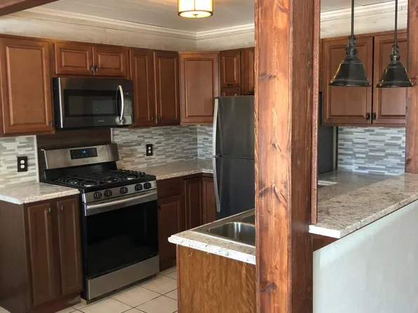 8130 E 12th St, Tulsa, OK