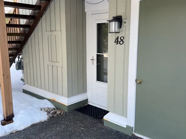 19 Dawson Dr #48, Collingwood, ON L9Y 5B4