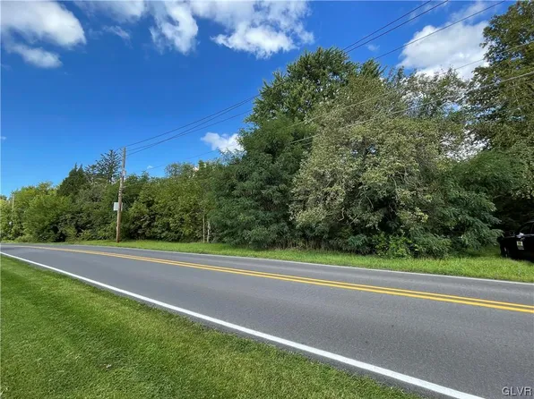 29 Lone Ln, Allentown, PA 18104