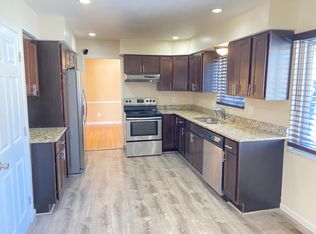 23736 Clarkson St, Southfield, MI 48033