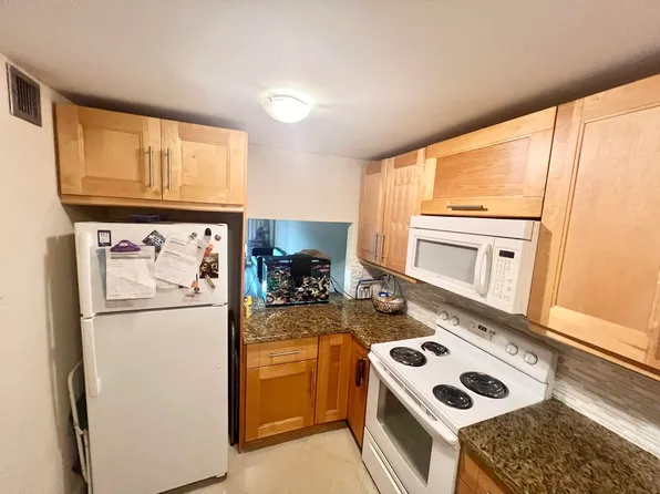 9430 Tangerine Pl APT 202, Fort Lauderdale, FL 33324