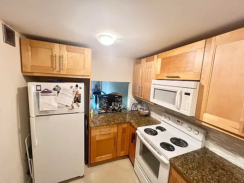 9430 Tangerine Pl Photo 1