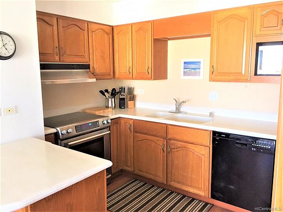 4th image of 501 Hahaione St #120K