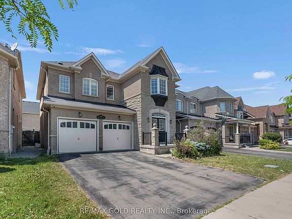 3rd image of 99 Watsonbrook Dr
