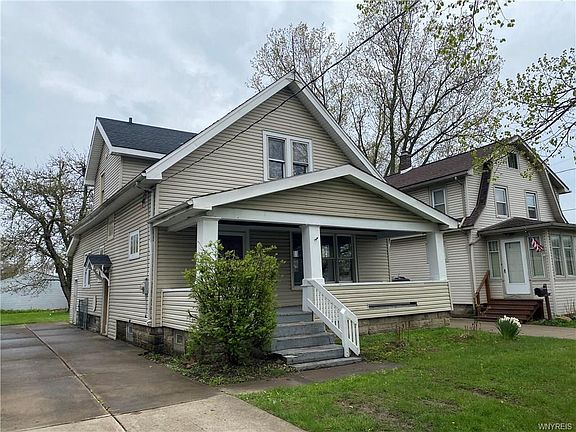 2nd image of 421 Woodside Ave