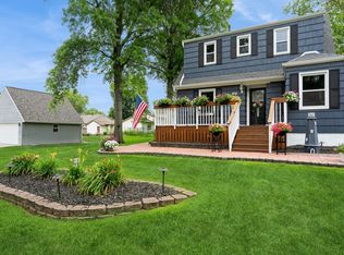 1030 W 9th St S, Newton, IA 50208