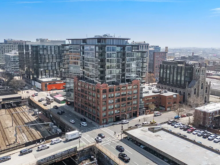 100 Shawmut Ave #811 — Photo 2