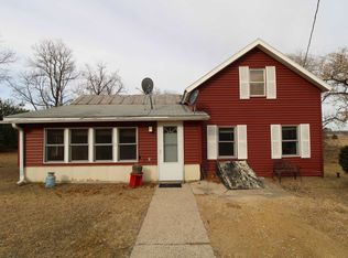 N3535 4th Dr, Oxford, WI 53952