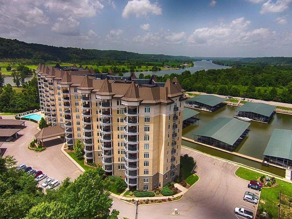 1st image of 400 Warioto Way APT 816