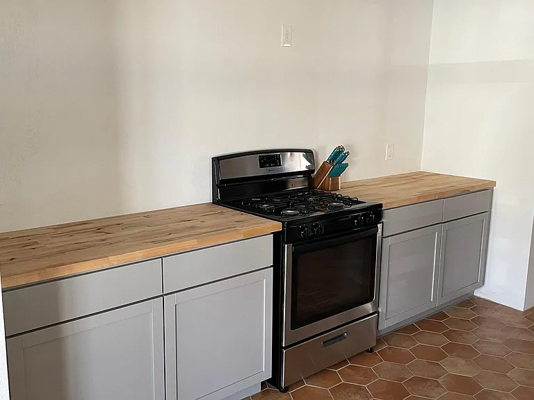 405 Bernice Ave #1 — Photo 5