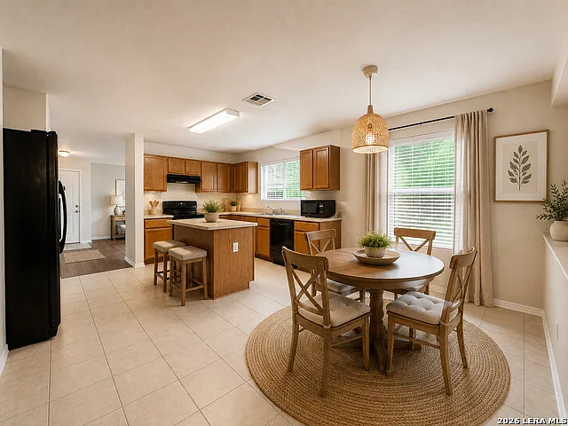 7634 Presidio Ledge — Photo 8