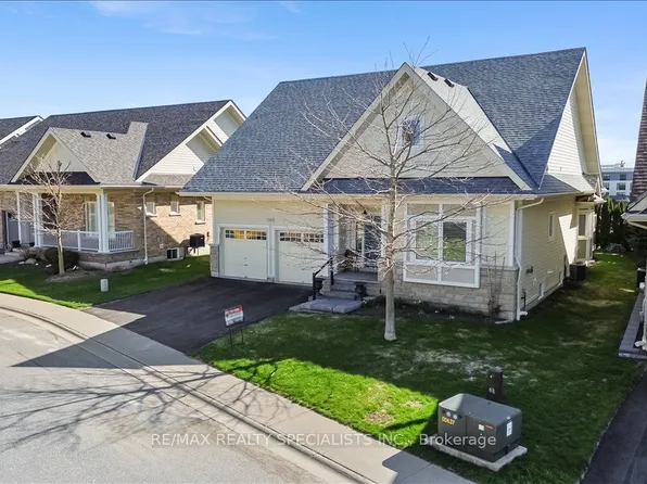 200 Kingfisher Dr #144, Mono, ON L9W 0B3