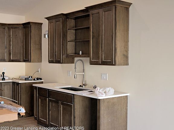 4th image of 6265 Hilltop Ct #1