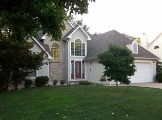 2035 Twin Pines Dr, Sedalia, MO 65301