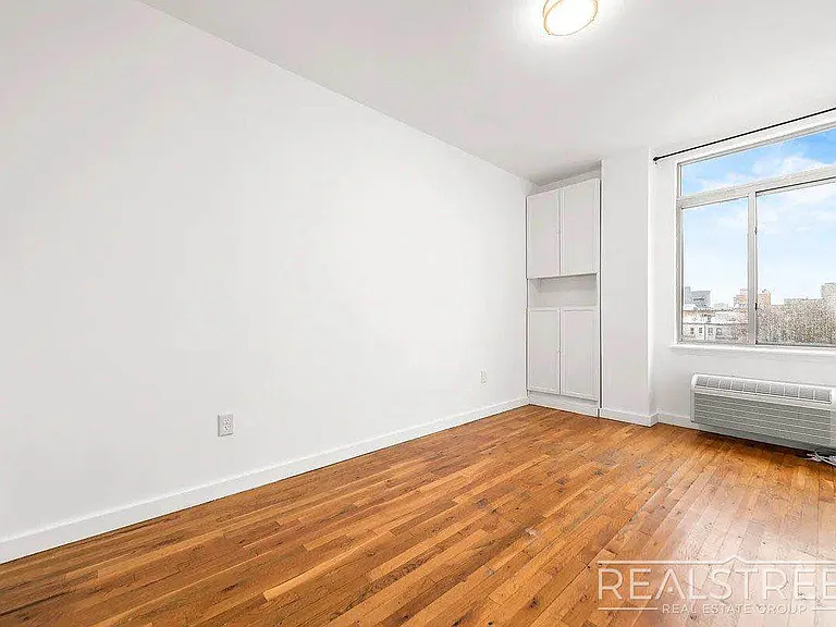 184 Noll St #5G — Photo 3