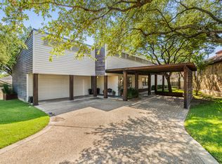 7 Sparrowglen Ln, The Hills, TX 78738