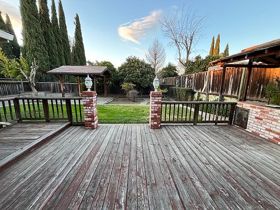 4th image of 3109 Pepita Ct