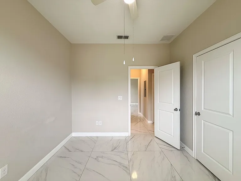 2 W Orange St #101 — Photo 30